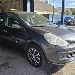 Renault Clio 3 1.5 DCI 70CH DYNAMIQUE 5P occasion - Qu&eacute;ven - photo 2/10
