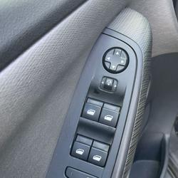 Citroen Grand C4 Picasso BLUEHDI 120CH INTENSIVE S&S occasion - Locmiqu&eacute;lic - photo 3/12
