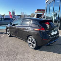 Nissan Leaf Leaf Electrique 40kWh N-Connecta 5p Beaucouz&eacute;