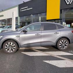 Renault Arkana E-Tech hybride 145 22 Evolution 5p Saint-Priest