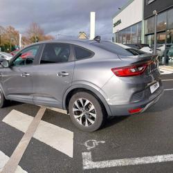 Renault Arkana E-Tech hybride 145 22 Evolution 5p Saint-Priest