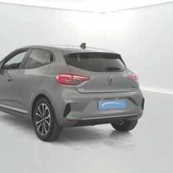 Renault Clio 5 Clio E-Tech full hybrid 145 Techno 5p Saint-Priest