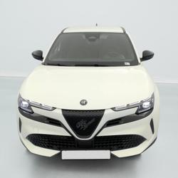 Alfa Romeo Junior 1.2 Ibrida 145 ch e-DCT6 Ti Molsheim