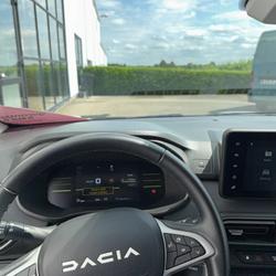 Dacia Jogger Hybrid 140 7 places GSR2 Extreme 5p Vitrolles