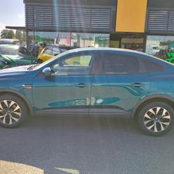 Renault Arkana E-Tech hybride 145 22 Evolution 5p Vitrolles