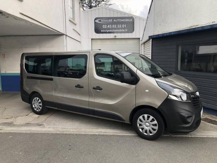 Opel Vivaro fourgon  - 26 980 €