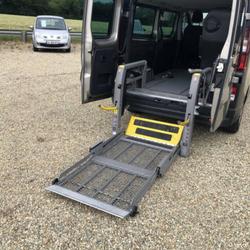 Opel Vivaro fourgon II 1.6 CDTI 125 TPMR 2 FAUTEUILS ROULANTS Soulg&eacute;-sur-Ouette