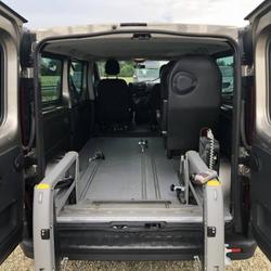 Opel Vivaro fourgon II 1.6 CDTI 125 TPMR 2 FAUTEUILS ROULANTS Soulg&eacute;-sur-Ouette