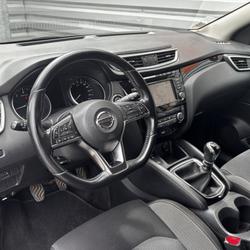 Nissan Qashqai 1.3 DIG-T 140 N-Connecta ATTELAGE Mign&eacute;-Auxances