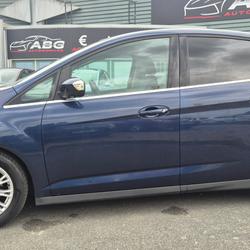 Ford C Max 1.6 TDCI 95 FAP Titanium Les Garennes sur Loire