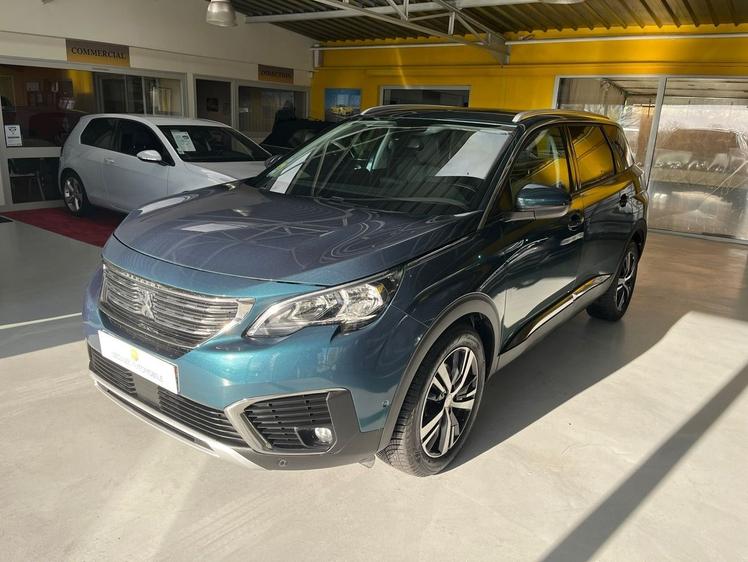 Peugeot 5008  - Allure - 17 950 €