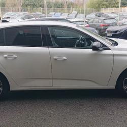 Peugeot 308 III Phase 1 1.5 BLUEHDI 130CH S&S ALLURE EAT8 Saint-Paul-l&egrave;s-Dax