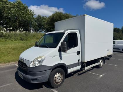 Iveco Daily - FGN 35S11 V7 caisse demenagement avec hayon 12m3 VENTE A MARCHAND - 7 500 €