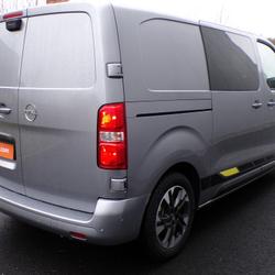 Opel Vivaro fourgon CA FIXE TAILLE M SPORTIVE 2.2 DIESEL 180 S&S EAT8 Thue et Mue