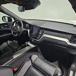 Volvo XC60 T8 Twin Engine 303ch + 87ch Geartronic 8 R-Design Dunkerque