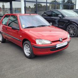 Peugeot 106 1.1i Xt Sainte-Luce-sur-Loire