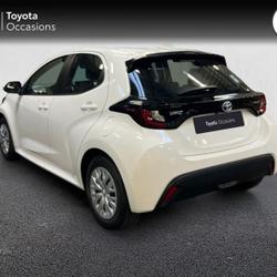 Toyota Yaris 116h Dynamic 5p MY22 Belz