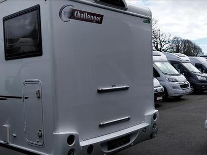 Profile Challenger Autres Challenger  - FORD 130 CV - 49 900 €