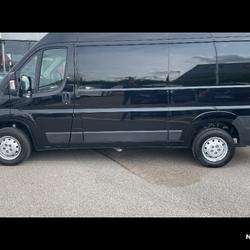 Peugeot Boxer BOXER TOLE 333 L2H2 BLUEHDI 120 S&S ASPHALT Beauvais