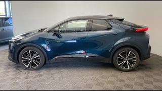 Toyota C-HR  - photo 1