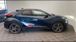 Toyota C-HR  - photo 4