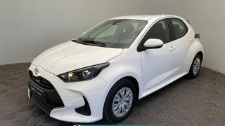 Toyota Yaris  - Dynamic - photo 0