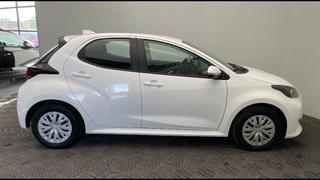 Toyota Yaris  - Dynamic - photo 4