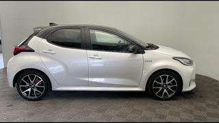 Toyota Yaris  - photo 4