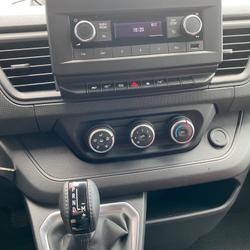 Fourgon Font Vendome RENAULT MASTER 2.0L DCI - 150 Boos