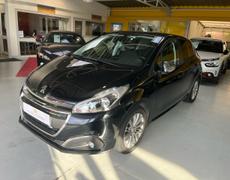 Peugeot 208 - 1.5 BLUEHDI 100CH E6.C SIGNATURE BVM5 86G 5P - 12 950 €