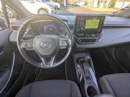 Toyota Corolla - 122h Design - 16 995 €