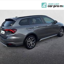 Fiat Tipo 2 Tipo Cross 5 Portes 1.5 Firefly Turbo 130 ch S&S DCT7 Hybrid (RED) Sassenage