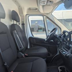 Peugeot Boxer BOXER FGN VITRE 3.5 T L2H2 180 S&S BVA8 La Roche-sur-Yon