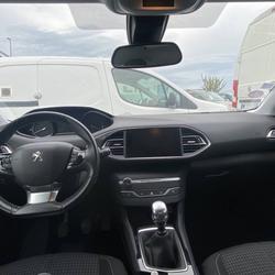 Peugeot 308 Phase 2 Puretech 110 S&S Active Business Cany-Barville