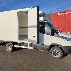 Iveco Daily FRIGO 12M3 160 CV ROUES JUMELEES HAYON CAISSE CAZAUX GROUPE THERMOKING V300 MAX 3.5 T La Milesse