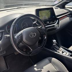 Toyota C-HR 1.8 HYBRIDE 122 GRAPHIC Mign&eacute;-Auxances