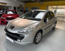 Peugeot 207 - 1.4 16V PREMIUM 2-TRONIC 5P - 6 950 €