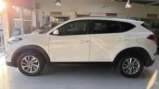 Hyundai Tucson  - Business - photo 2