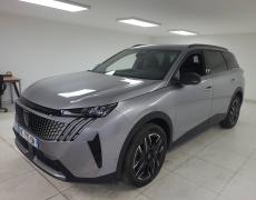 Peugeot e-5008