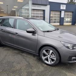 Peugeot 308 SW Phase 2 BlueHDi 130 EAT6 S&S SW ALLURE Segr&eacute;-en-Anjou Bleu