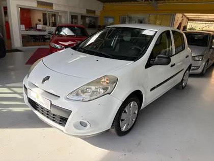 Renault Clio - 1.2 16V 75CH AUTHENTIQUE 5P - 6 950 €