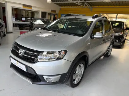 Dacia Sandero - 1.5 DCI 90CH ECO² STEPWAY PRESTIGE - 5 950 €