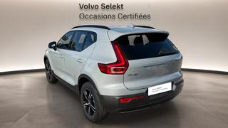 Volvo XC40  - photo 2