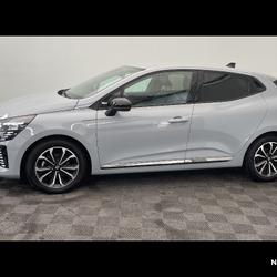 Renault Clio 5 Clio E-Tech full hybrid 145 ch GSR2 Techno Saint-L&eacute;onard