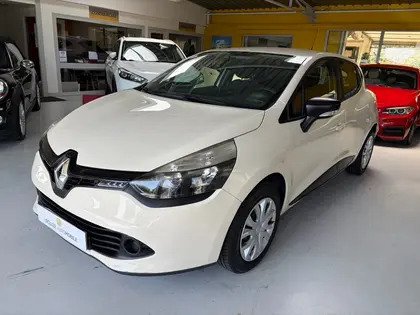 Renault Clio - 1.2 16V 75CH LIFE 5P - 8 950 €