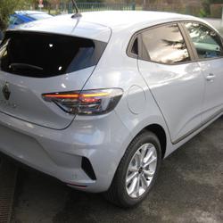 Renault Clio 5 1.5 BLUE DCI 100CH EVOLUTION - 24 Bess&eacute;-sur-Braye