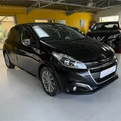 Peugeot 208 1.5 BLUEHDI 100CH E6.C SIGNATURE BVM5 86G 5P Caen