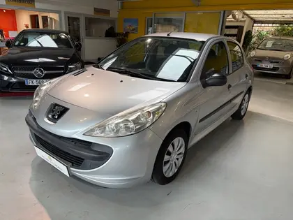 Peugeot 206+ - 1.1 ACCESS 5P - 4 950 €
