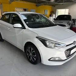 Hyundai i20 1.1 CRDI 75 INTUITIVE occasion - Caen - photo 2/13