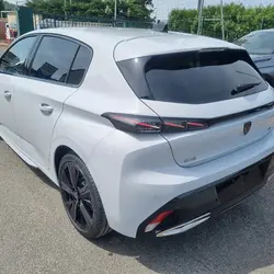 Peugeot 308 III Phase 1 1.5 BLUEHDI 130CH S&S GT EAT8 Le Hom